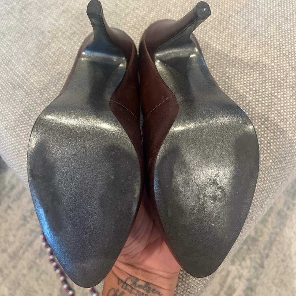 Steve Madden Brown 4 1/2 inch High heel good condition worn a few times - Picture 3 of 4